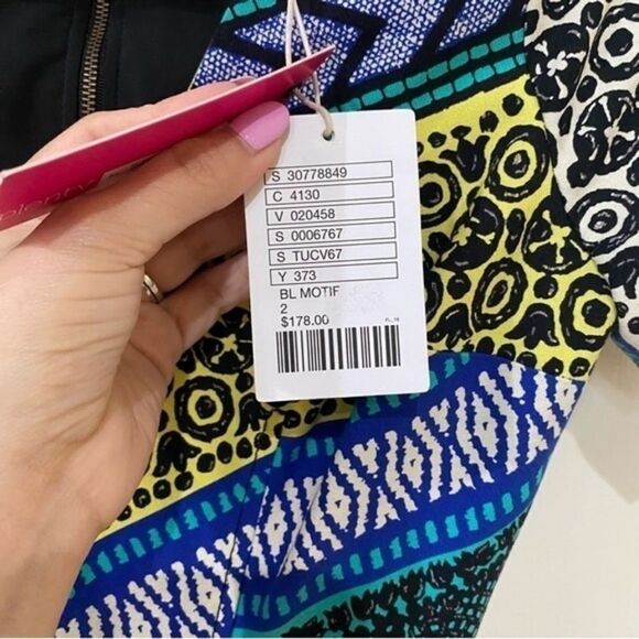 NWT Anthropologie Tracy Reese Short Sleeve V-Neck Multi Color Dress Size 2 - Picture 3 of 7